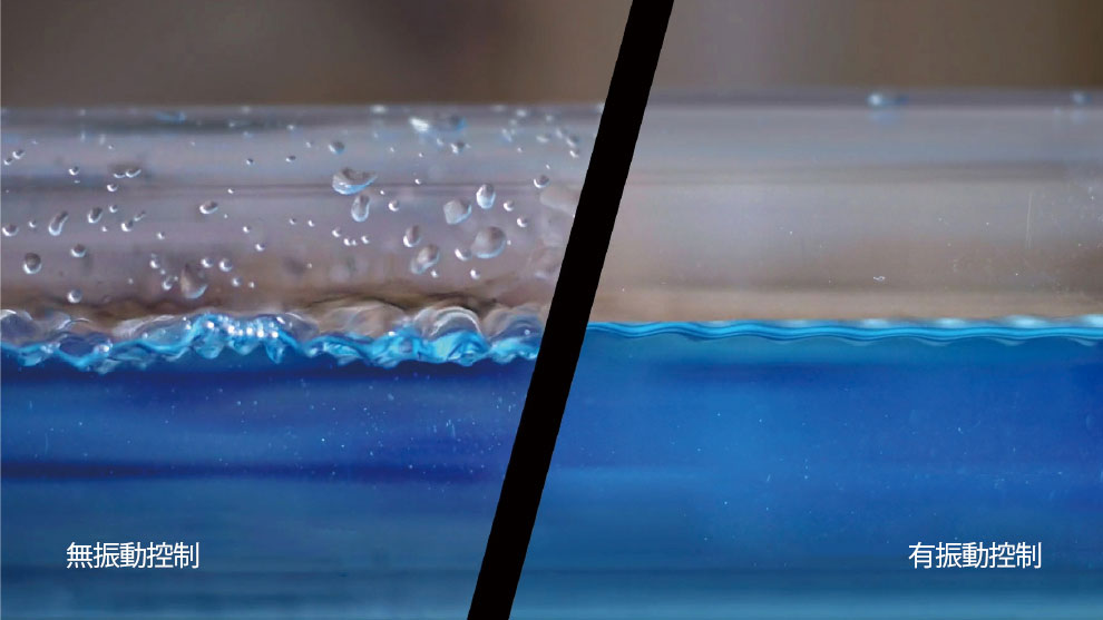 兩個不同表面的水容器，一個有水滴。